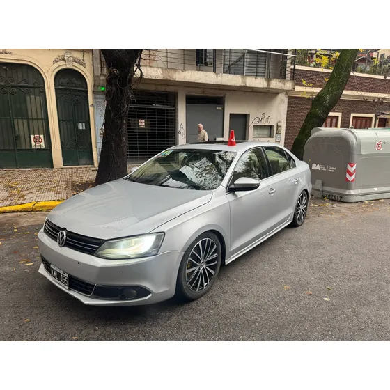 Volkswagen Vento 2.0 Sportline Tsi 200cv