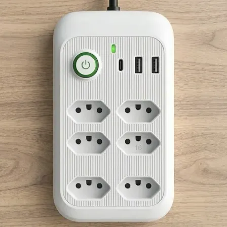 Extensão Elétrica 6 Tomadas Usb Bivolt 2m Filtro Linha Branco