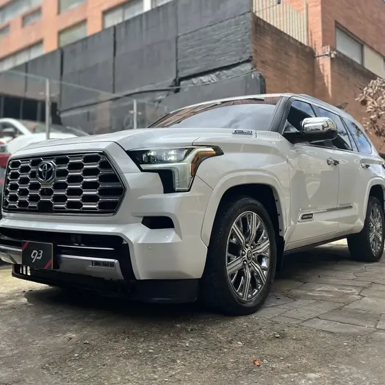 Toyota Sequoia 2024 3.5 V6 Capstone