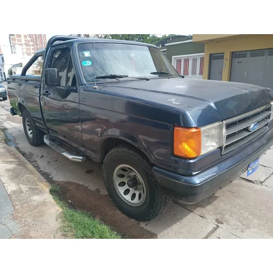 Ford F-100 4.9 Xlt