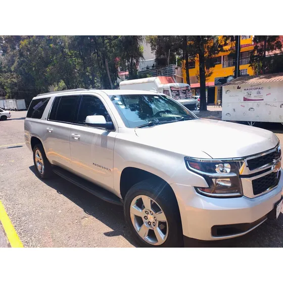 Chevrolet Suburban 5.4 Premier Piel 4x4 At