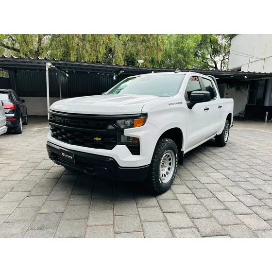 Chevrolet Silverado Doble Cab