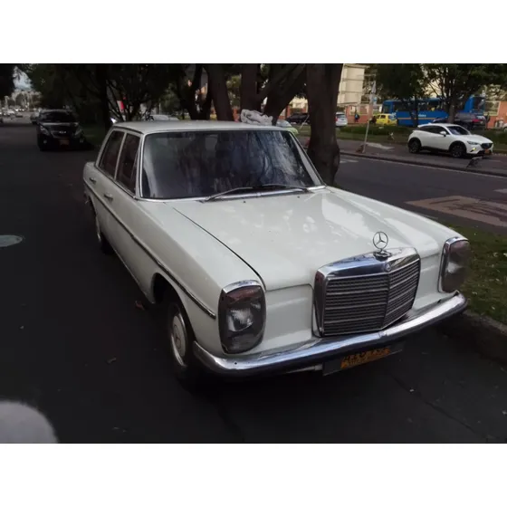 Mercedes-benz 1972 230.6