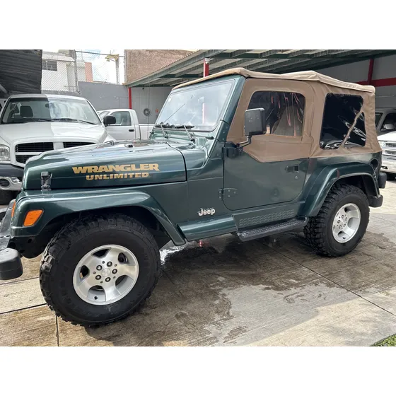 Jeep Wrangler Sahara 5vel Techo Lona Mt