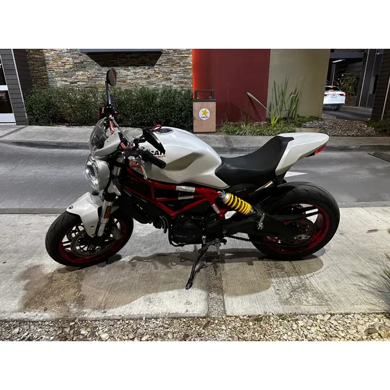 Ducati Monster