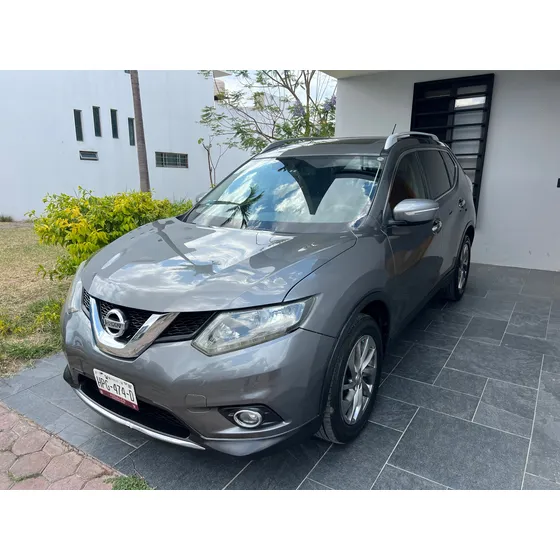 Nissan X-trail 2.5 Advance 2 Row Cvt