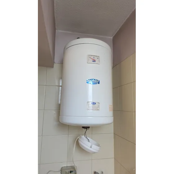 Calentador De Agua Electrico Marca Record