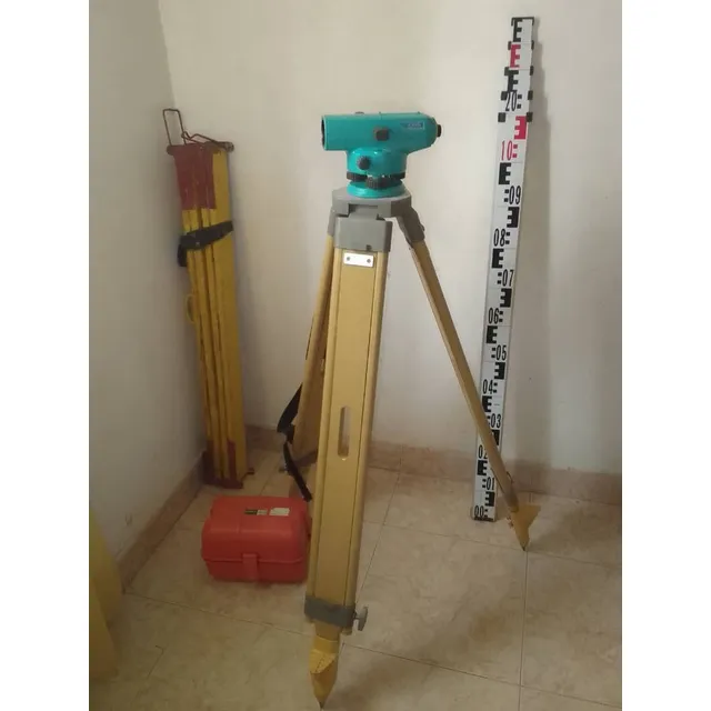 Nivel Óptico Sokkia C330 Automático