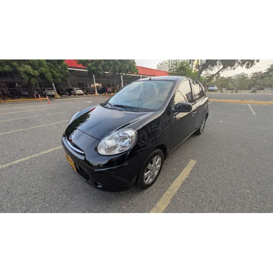 Nissan March 1.6 Advance