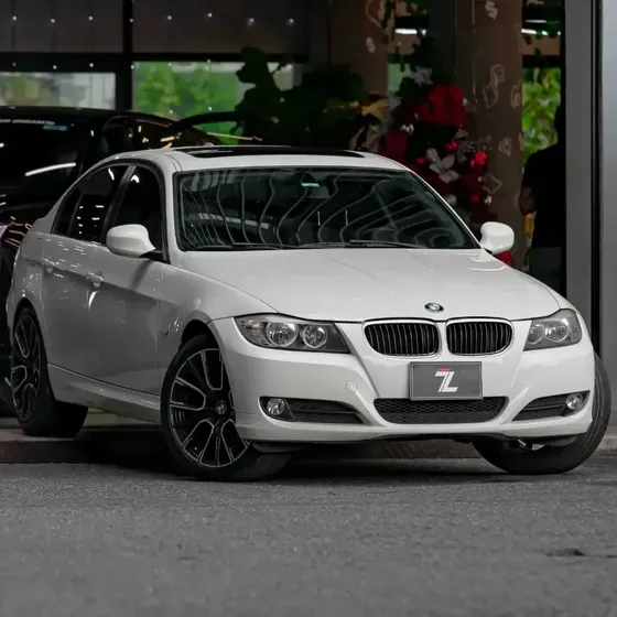 BMW Serie 3 2011 318i 2.0