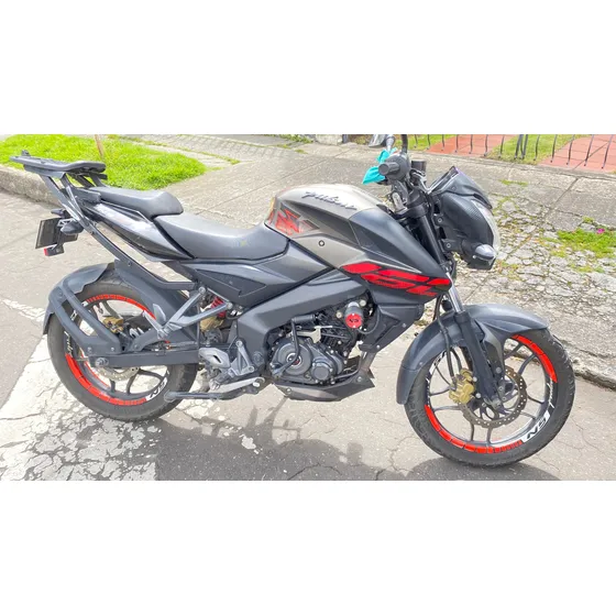 Pulsar Ns 160