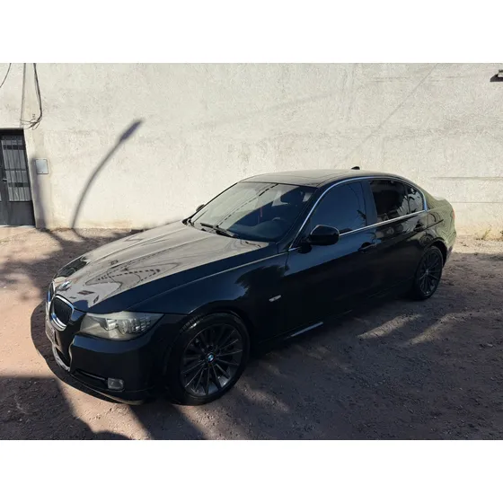 Bmw Serie 3 2.5 325i Sedan Executive Automática