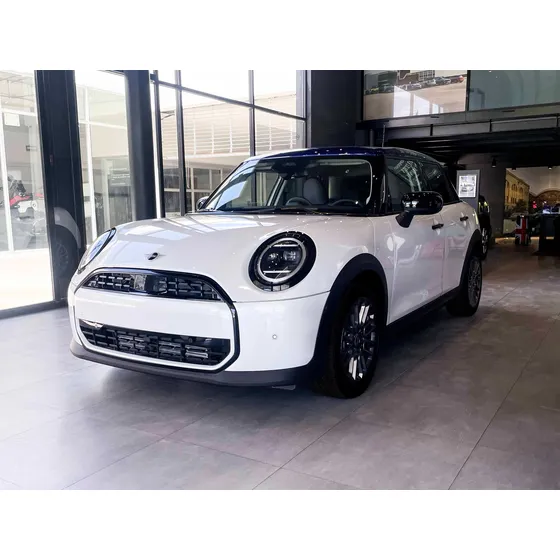 Mini Cooper 1.5 C At 5p