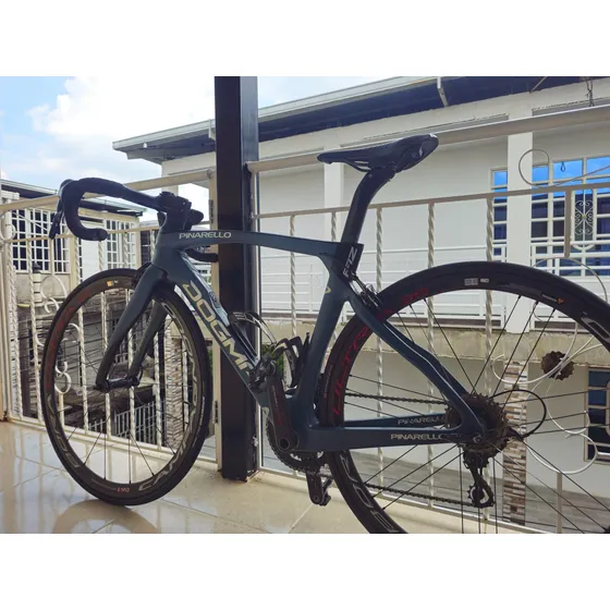 Bicicleta Pinarello F12 Dogma