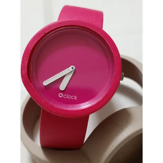 Reloj O Clock En Silicona Para Dama