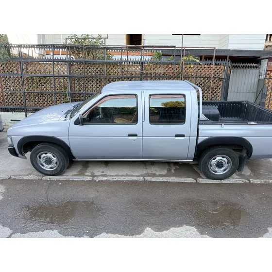 Nissan D21 D/c