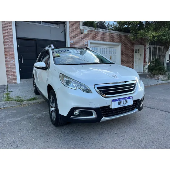 Peugeot 2008 1.6 Feline