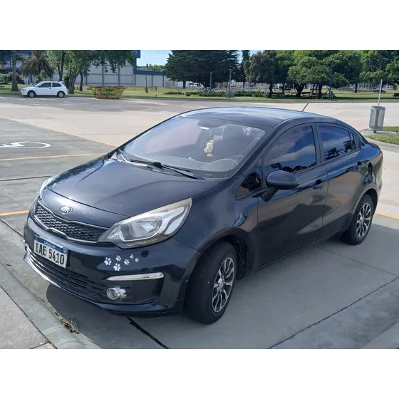 Kia Rio Sedan Lx