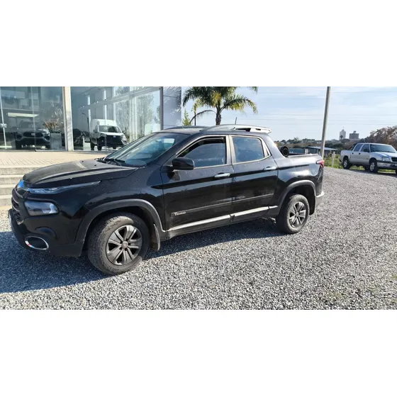 Fiat Toro 1.8 Freedom At6 Fwd