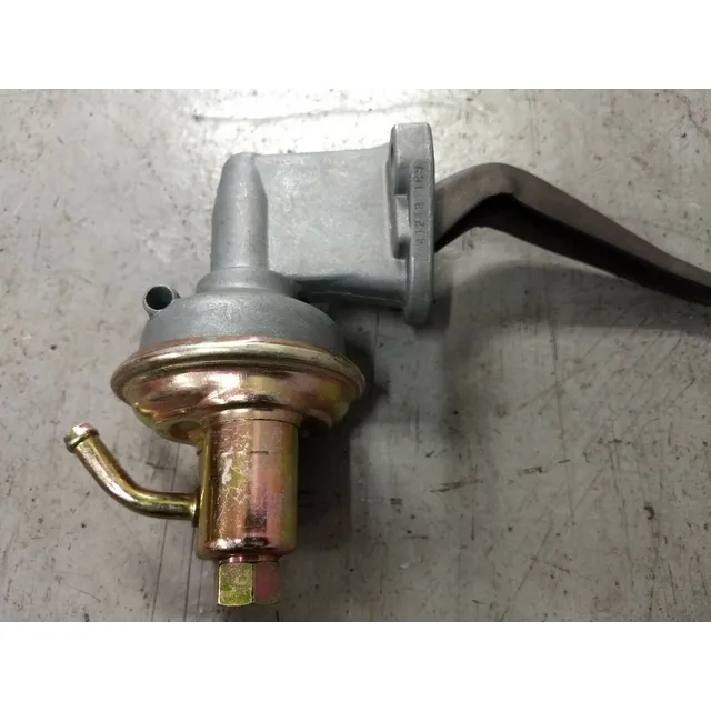 Bomba Gasolina Jeep Wagoneer J10 J20 Motor 360 304 1976-1991