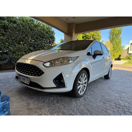 Ford Fiesta Kinetic 1.6 Se Plus Powershift 120cv