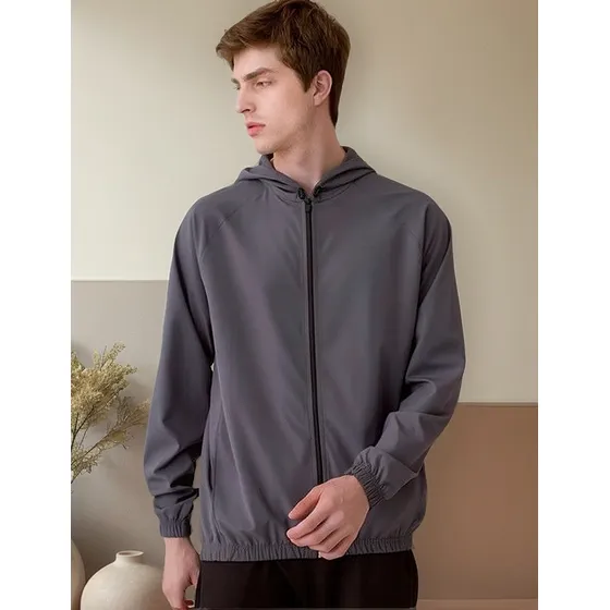 Fila Campera Rompeviento Con Capucha Hombre Basic Correr