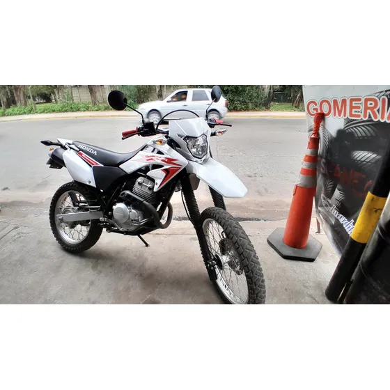 Honda Tornado En Perfecto Estado,titular Al Día,vtv...
