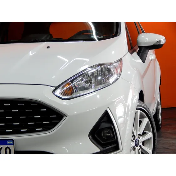 Ford Fiesta Kinetic 1.6 Se Plus 120cv