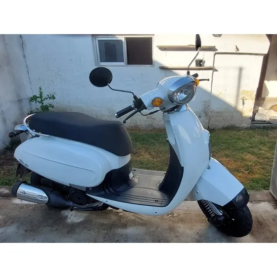 Daelim Besbi 125 