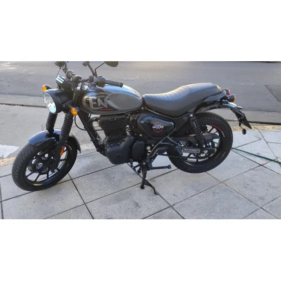 Royal Enfield Hunter 350 Dapper Gray