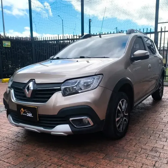 Renault Stepway 2021 1.6 Intense Mecánica