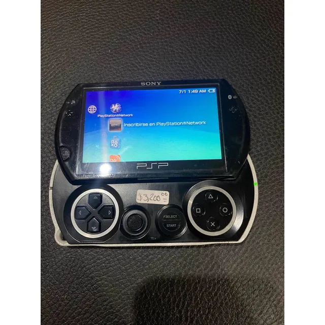 Consola Portátil Psp Go