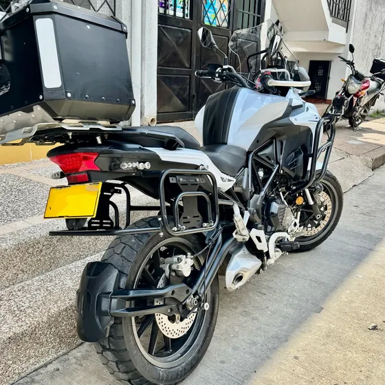 Benelli Trk 502 Modelo 2022 Full Equipo, Lista Para Viajar
