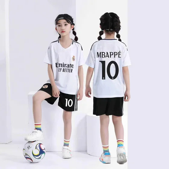 Conjunto De Camiseta De Fútbol Infantil 2425 Del Real Madrid