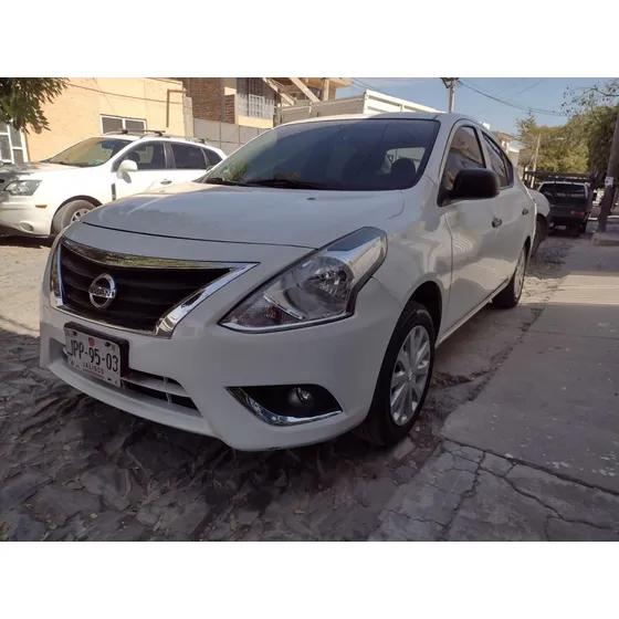 Nissan Versa 1.6 Drive At