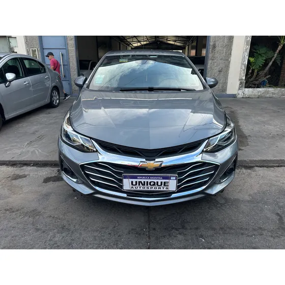 Chevrolet Cruze 1.4 Premier At Sedan