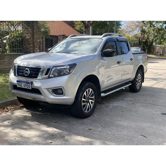 Nissan Frontier Se