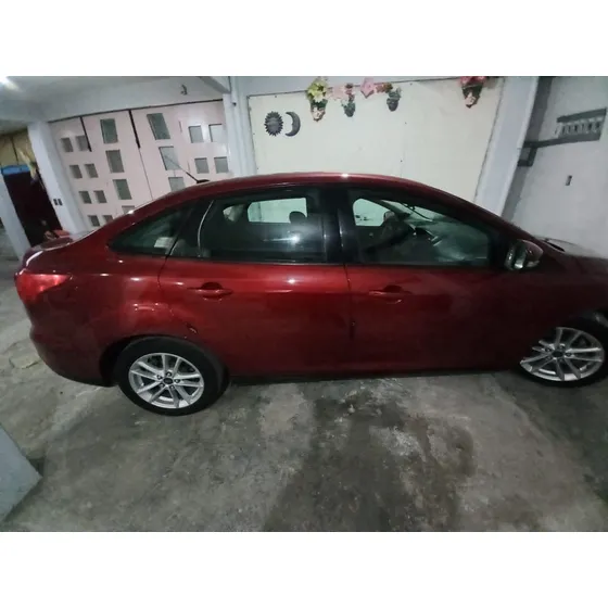 Ford Focus 2.0 Se At