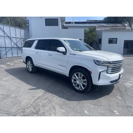 Chevrolet Suburban High Country