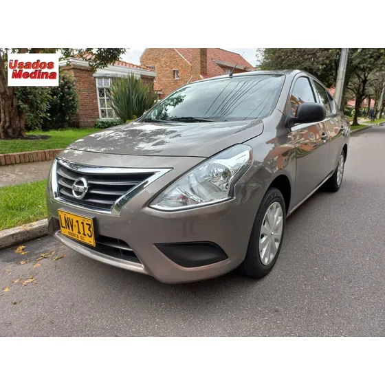 Nissan Versa 1.6 Drive