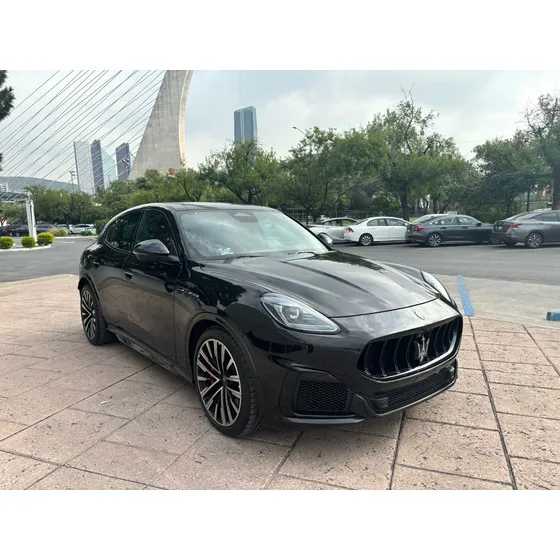 Maserati Gracale Trofeo 3.0 S Q4 At