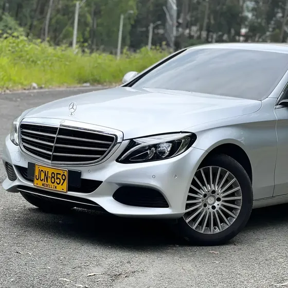 Mercedes-Benz Clase C 2017 2.0 Cgi Exclusive
