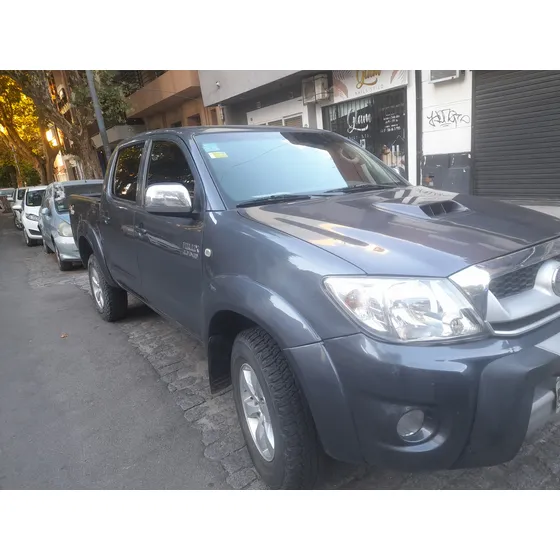 Toyota Hilux 3.0 D/cab 4x2 D Srv
