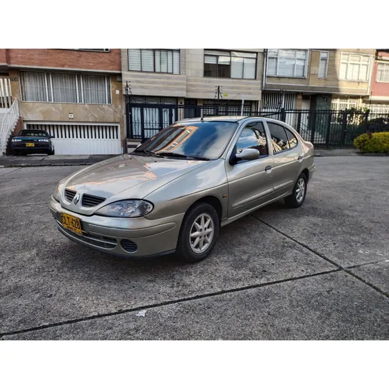 Renault Megane Classic 1.4 Full Equipo