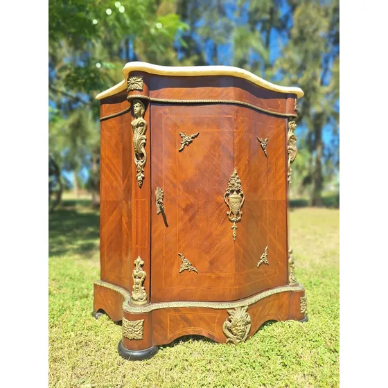 Chiffonier Recibidor En Cedro Marquetería Bronceria Antiguo