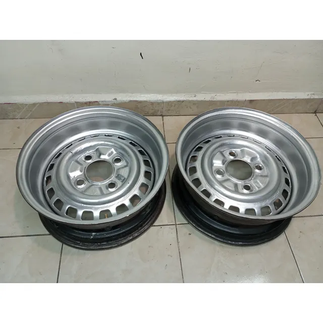 Par De Rines Progresivos Para Vw Sedan Vocho Anchos A 7 Gris