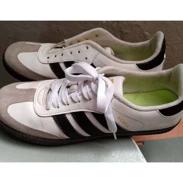 Zapatos Talla 41 Mide Largo 28cms
