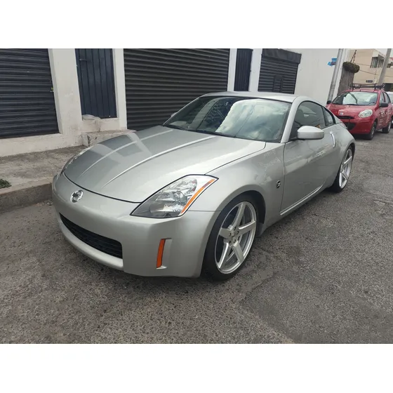 Nissan 350z 3.5 Coupe 2 Asientos 6vel Mt