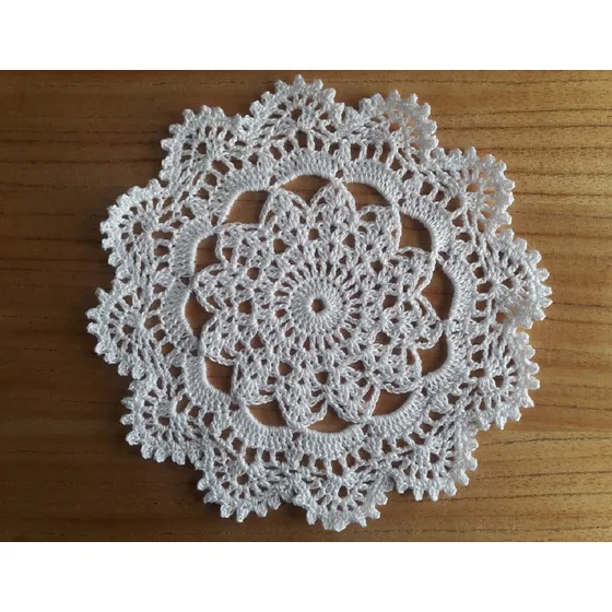 Set X 2 Carpetas Tejidas Al Crochet-mesa De Luz-blanco-20 Cm