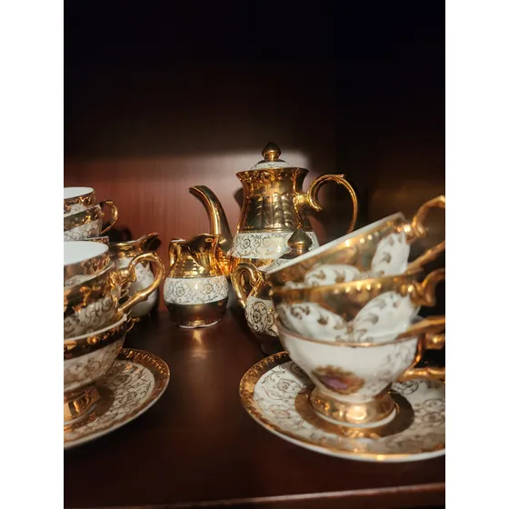 Juego De 6 Tazas Y Tetera/cafe Porcelana Labrado En Oro, Ant
